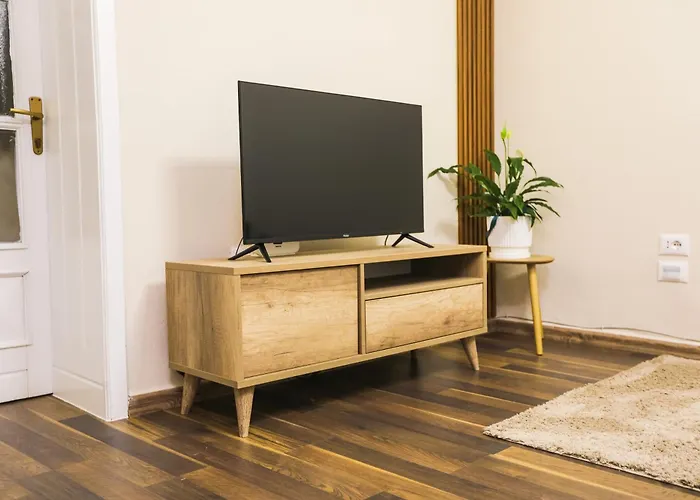 Townsquare Central Tirana