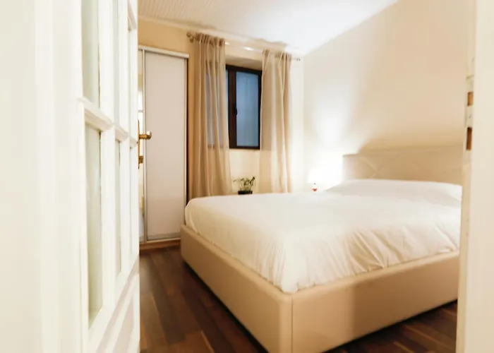 Townsquare Central Appartement Tirana